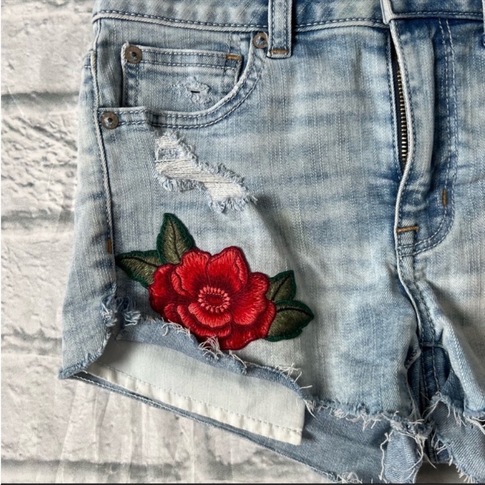 American Eagle Hi Rise Embroidered Jean Shorts - Picture 7 of 9